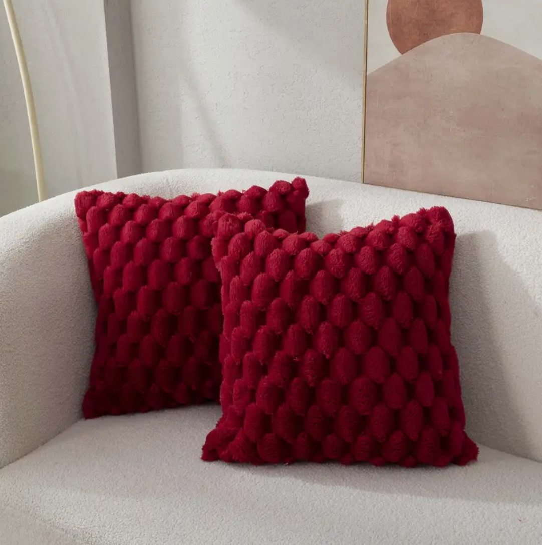 DreamCushion Flauschiges Kissen mit luxuriösem Bezug