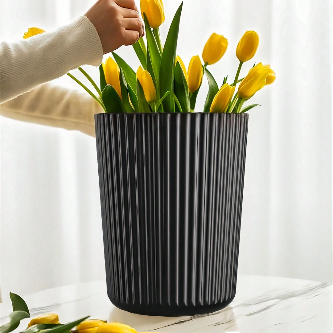 NaturePot Zeitgemäßer Blumentopf aus Kunststoff – Für drinnen und draußen